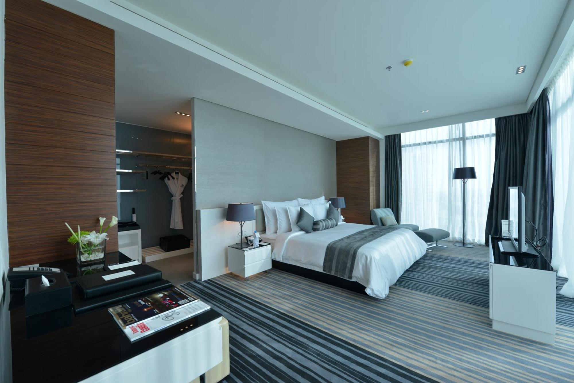 Two-Bedroom Ambassador Suite,248188261:JPEG